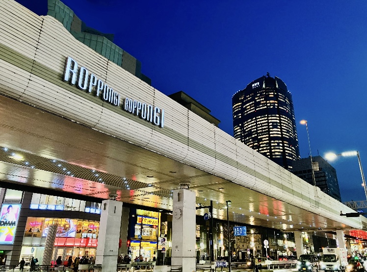 【港区】飲食店のごみ回収業者の選び方|定期回収の費用相場と依頼の流れをわかりやすく解説