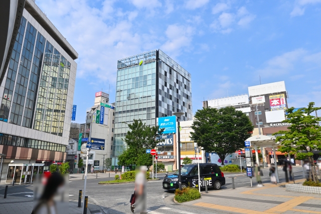 東急自由が丘駅前の街並み